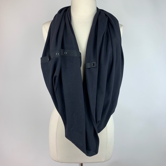 lululemon athletica Accessories - Lululemon Vinyasa Infinity Scarf
